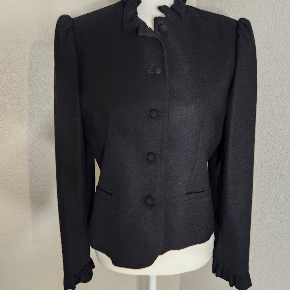 Sasson Vtg Black Wool Ruffled Neckline Blazer Jacket
